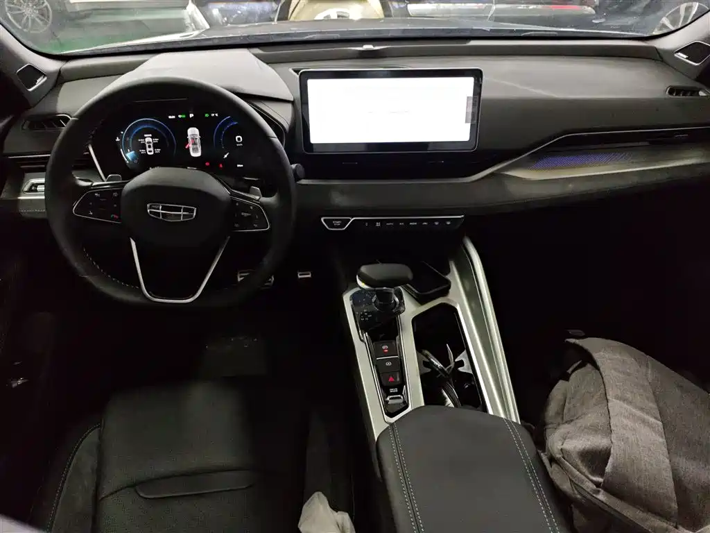 Geely Preface 2023 2.0TD