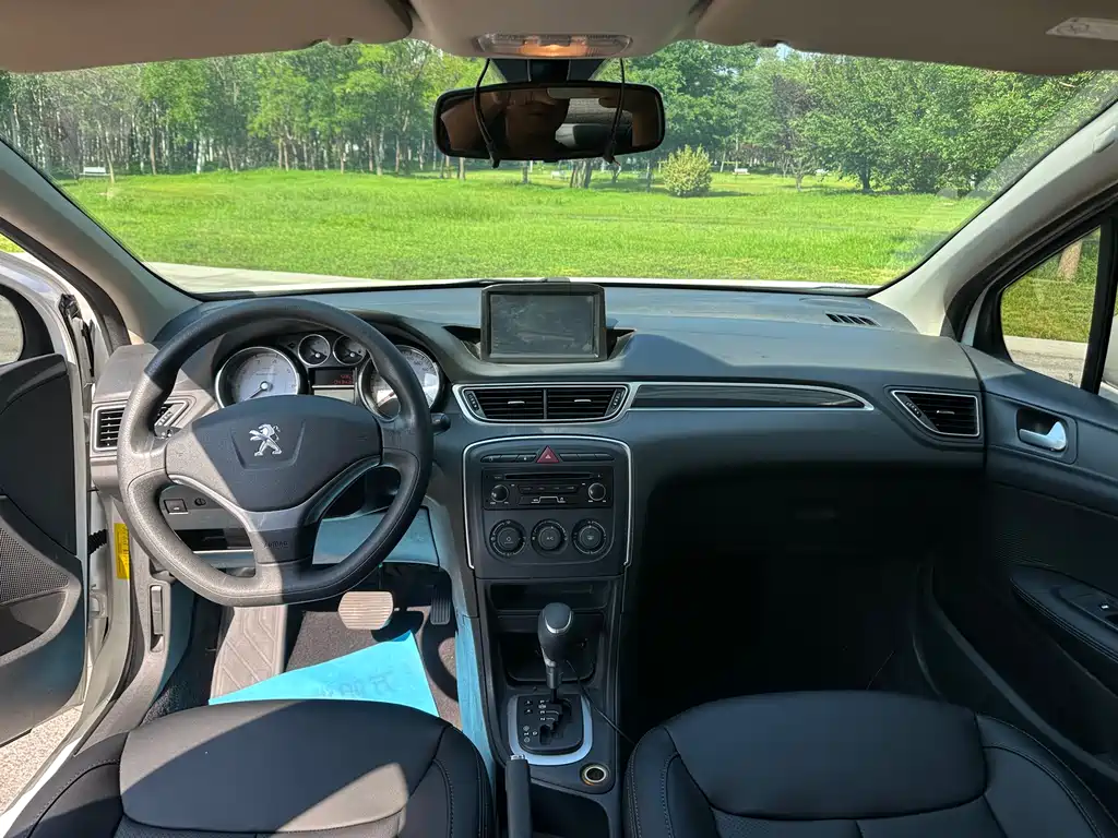 Peugeot 308 2014 1.6L AT