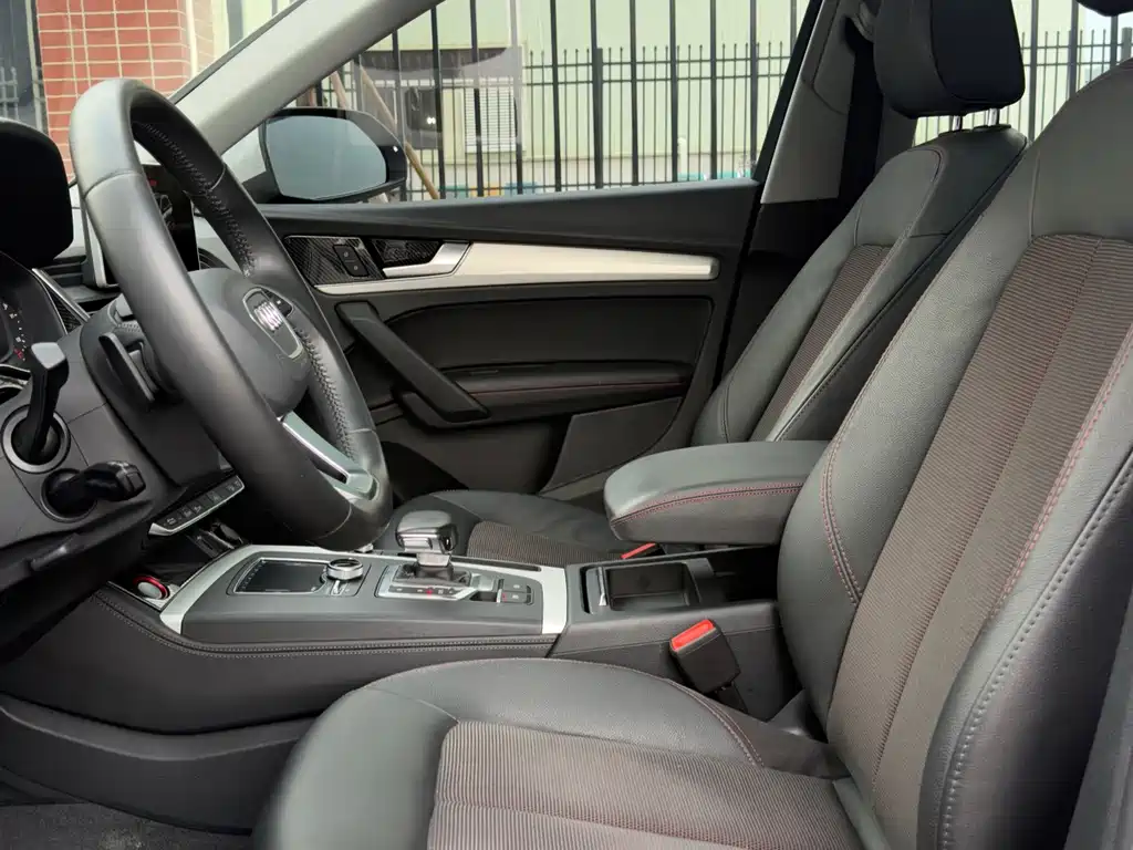 Audi Q5L — миниатюра 13
