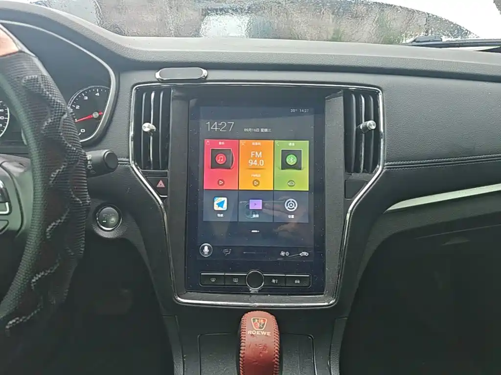 Roewe RX5 — миниатюра 13