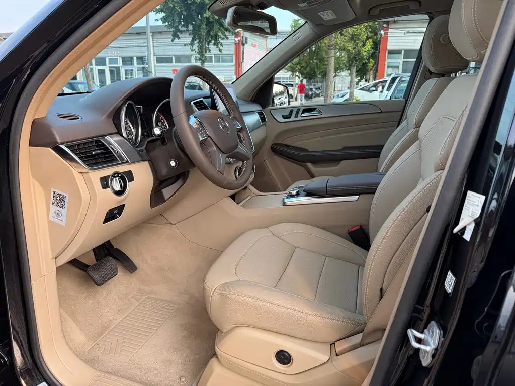 Mercedes-Benz M-Class ML 320 4MATIC, фото 5