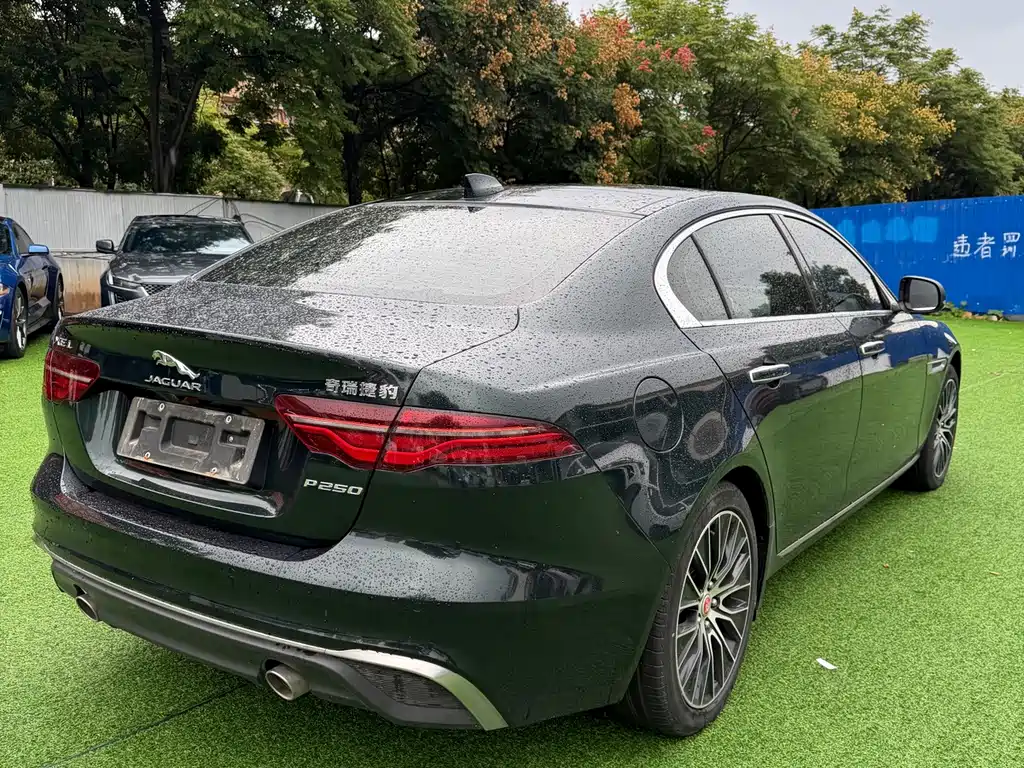 Jaguar XEL — миниатюра 8
