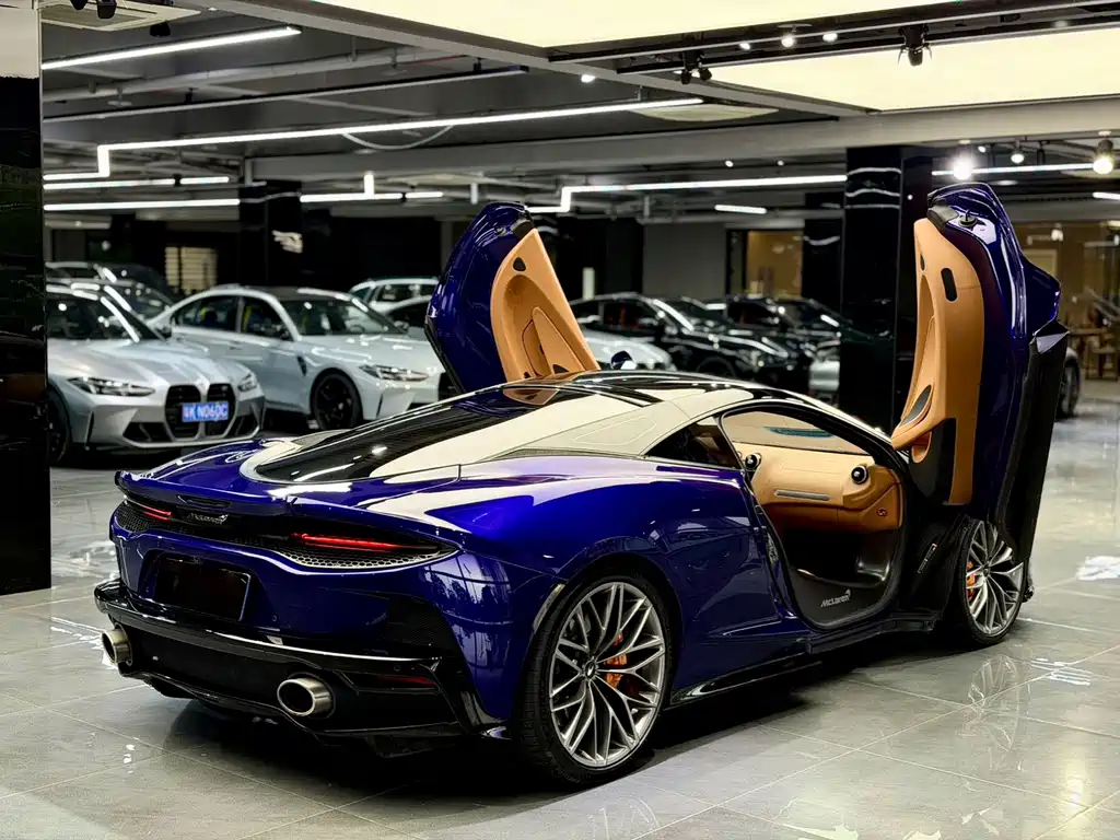 McLaren GT 2023 4.0T