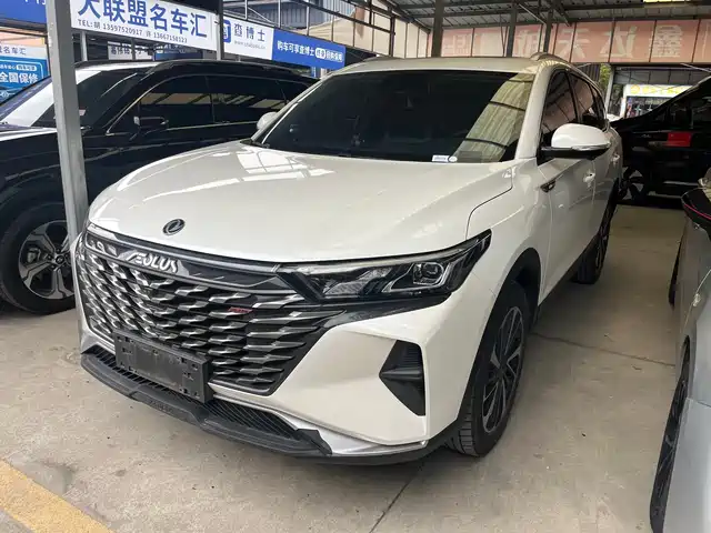 DONGFENG AX7