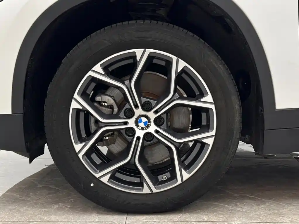 BMW X1 — миниатюра 18