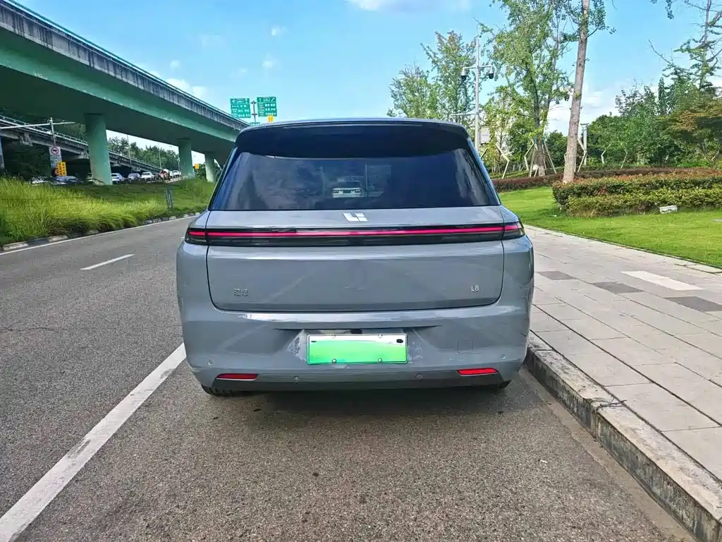 Li Auto Li L8 — миниатюра 3