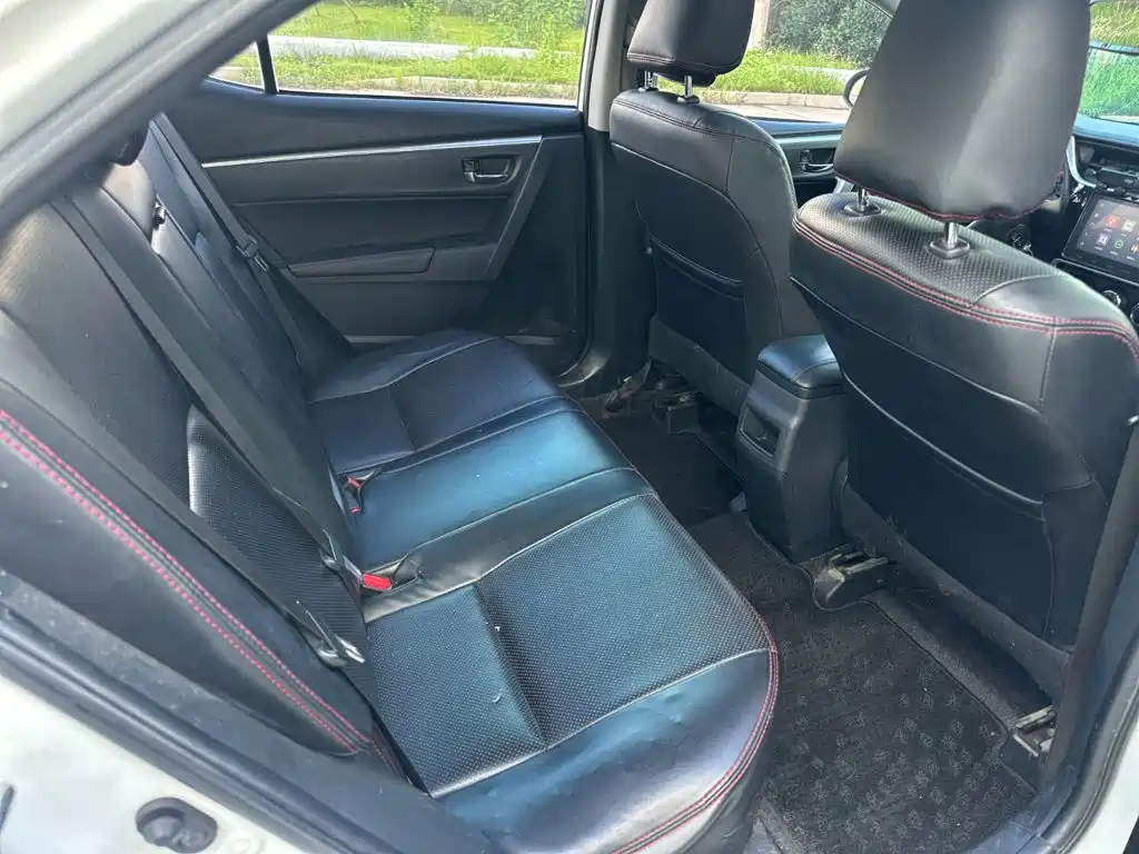 Toyota Corolla — миниатюра 12