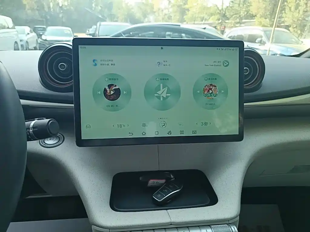 BYD Dolphin — миниатюра 13