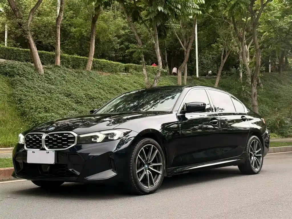 BMW 3 Series 2025