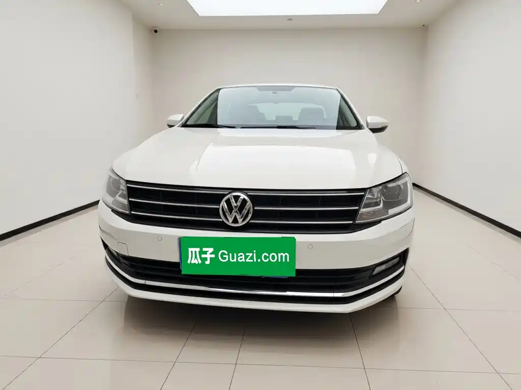 Volkswagen Lavida — миниатюра 2
