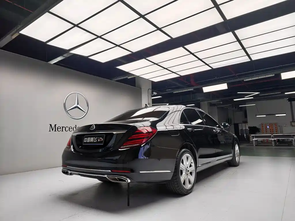 Mercedes-Benz S-Class — миниатюра 9