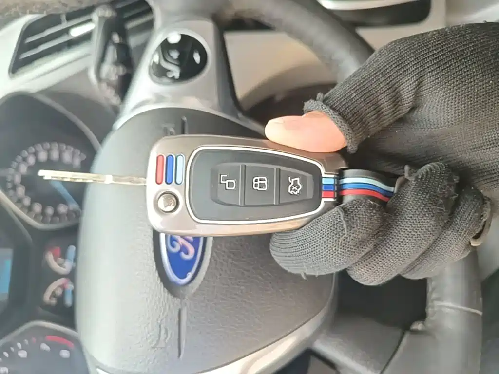 Ford Kuga — миниатюра 9