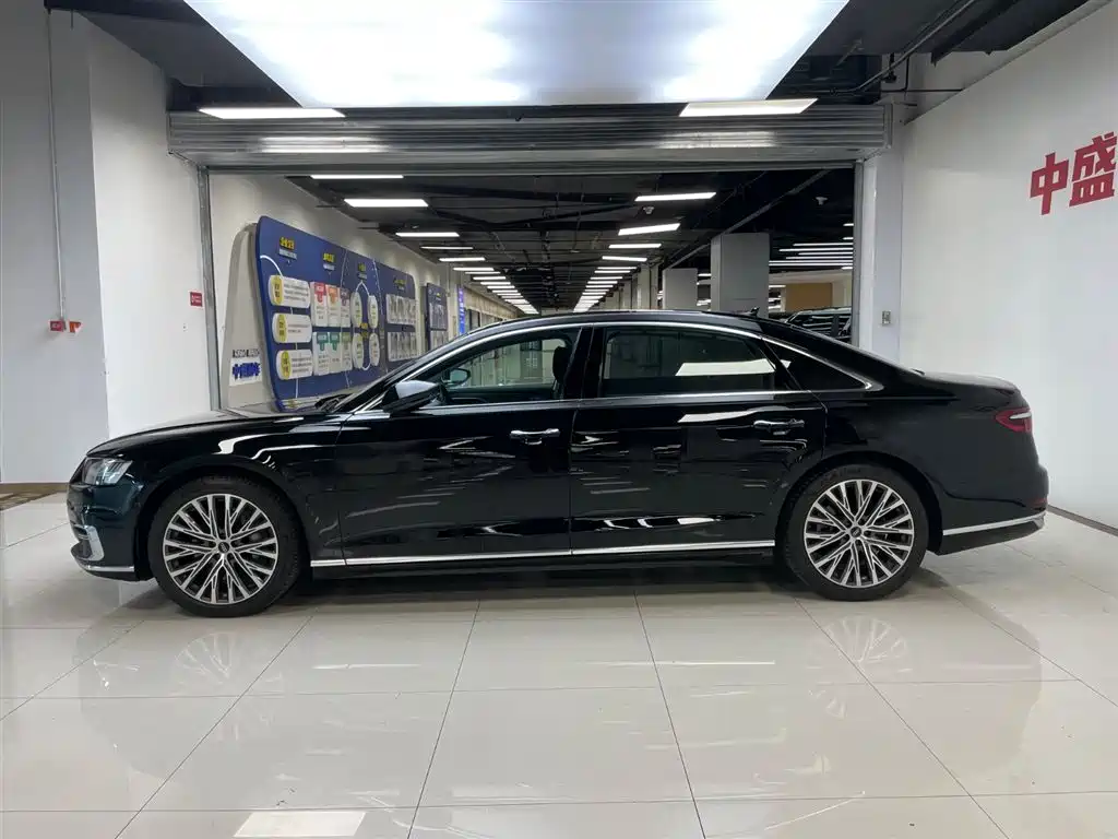 Audi A8 2022 A8L 55 TFSI quattro Luxury