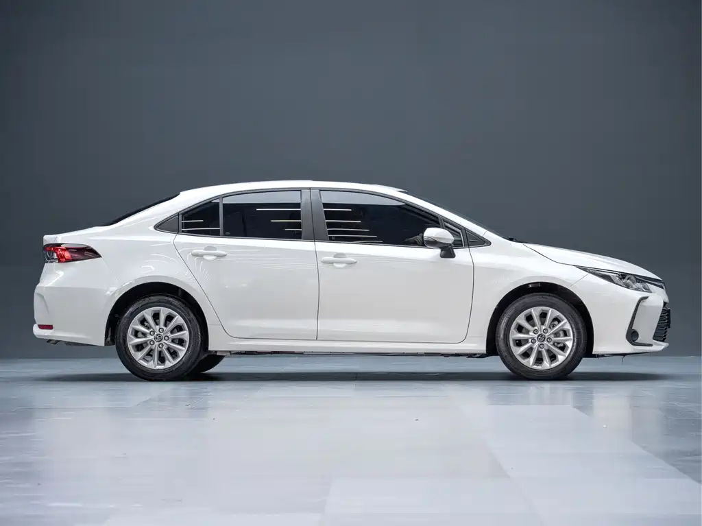 Toyota Corolla 1.2T S-CVT Luxury Edition, фото 6
