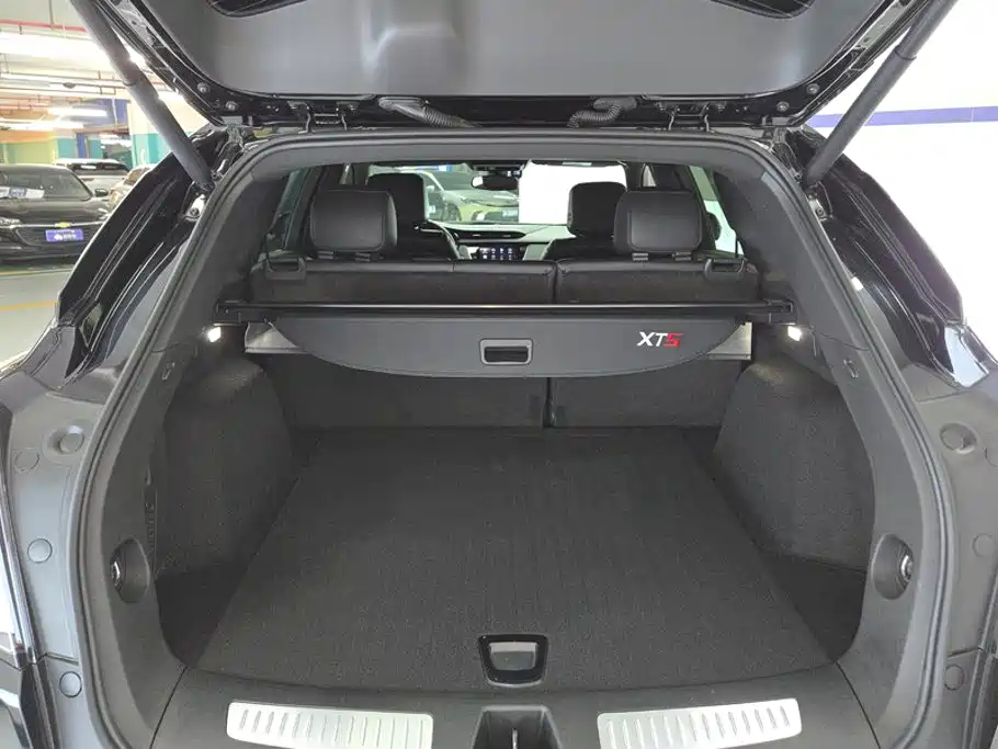 Cadillac XT5 2022 2.0T Luxury