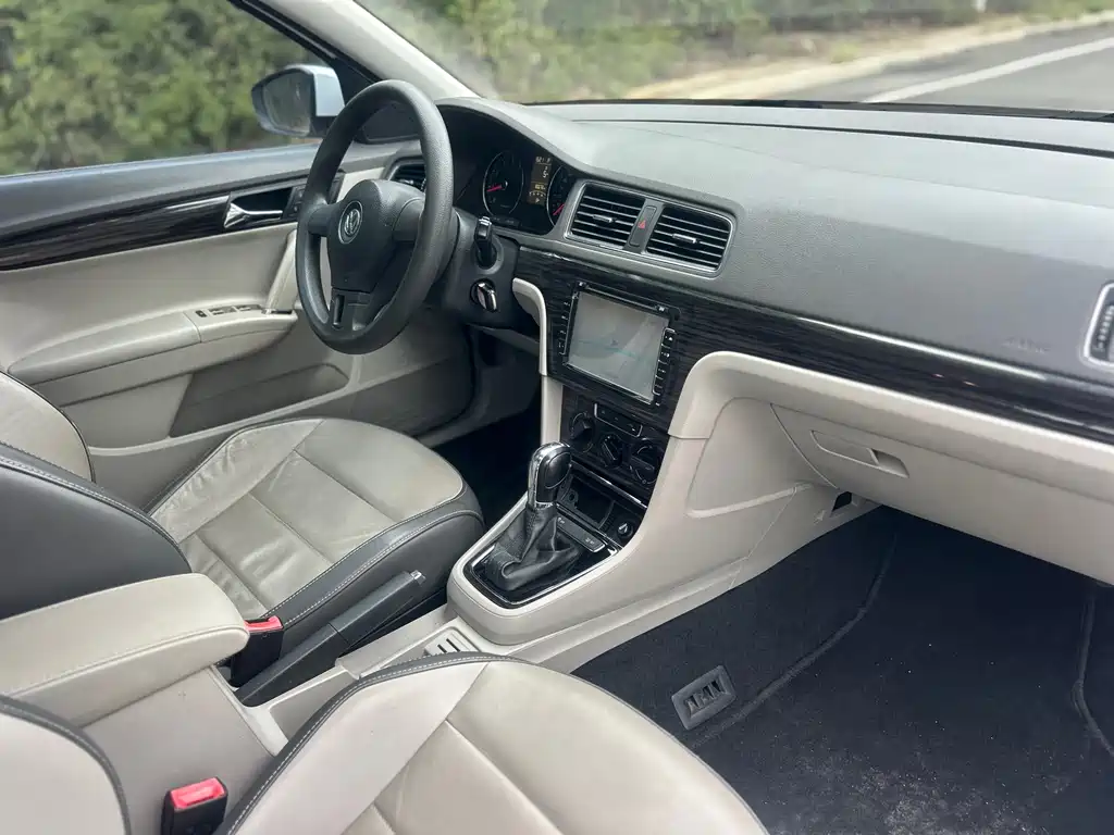 Volkswagen Gran Lavida — миниатюра 5