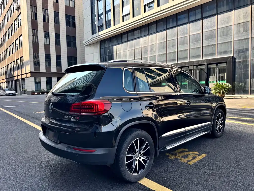Volkswagen Tiguan — миниатюра 6