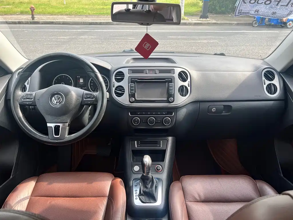 Volkswagen Tiguan — миниатюра 10
