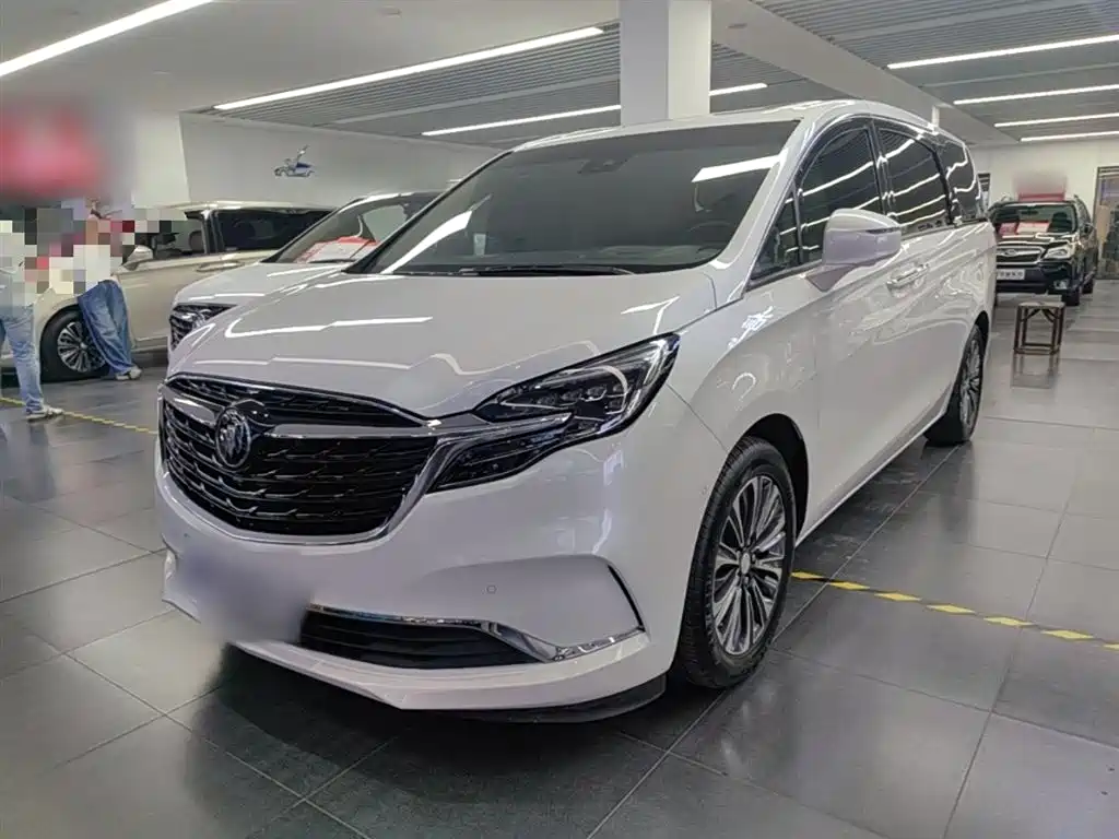 Buick GL8 2021