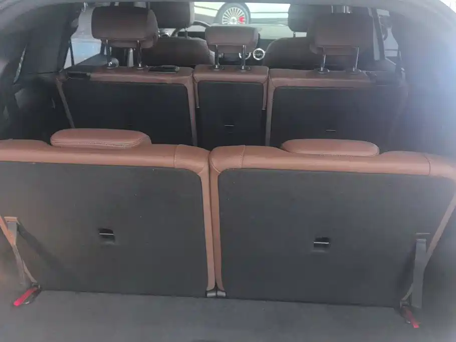Mercedes-Benz GLB — миниатюра 4