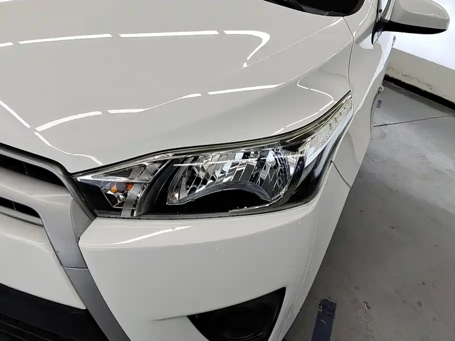Toyota Yaris L — миниатюра 5