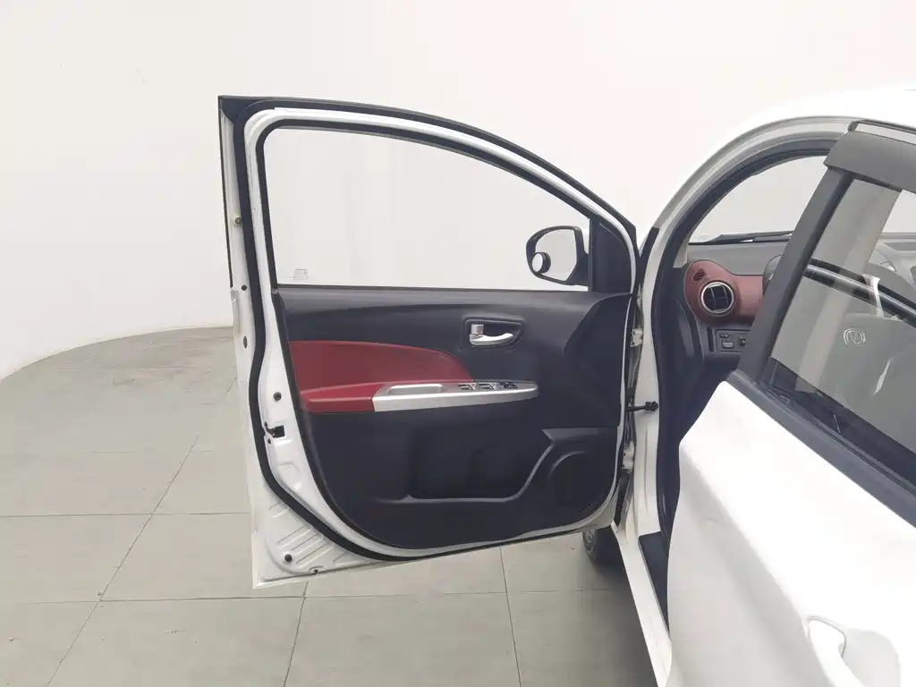 Changan BenBen — миниатюра 8