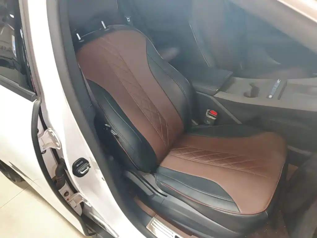 BYD Qin PLUS — миниатюра 25