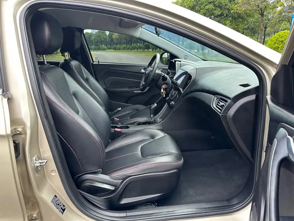 Chery Arrizo 5 — миниатюра 6