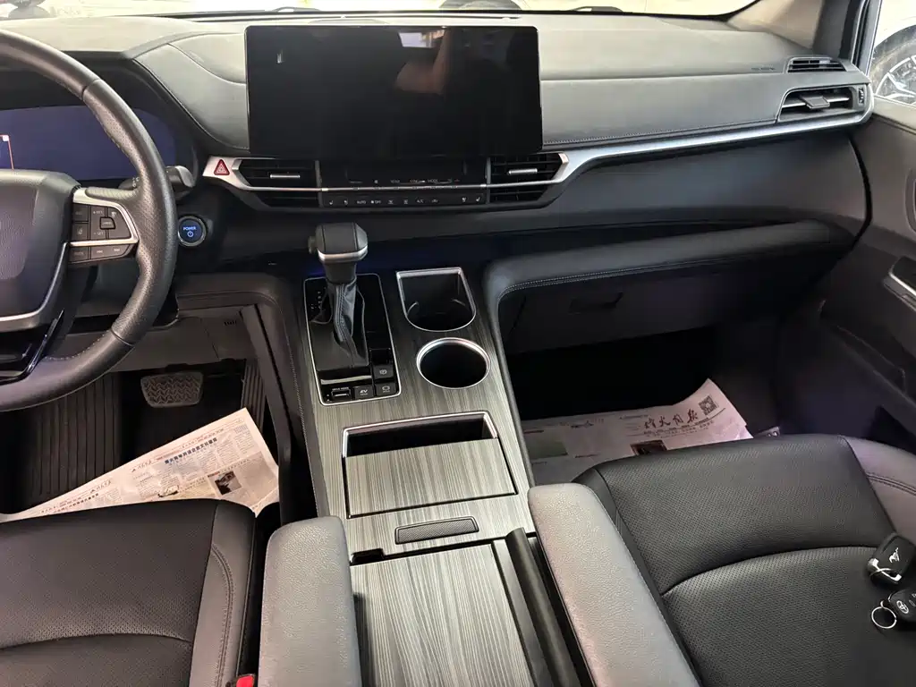 Toyota Sienna 2021 2.5L Luxury