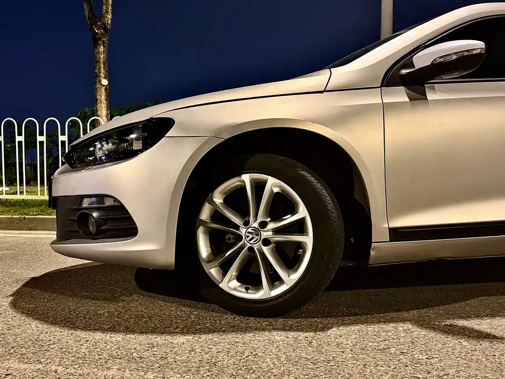Volkswagen Scirocco — миниатюра 3