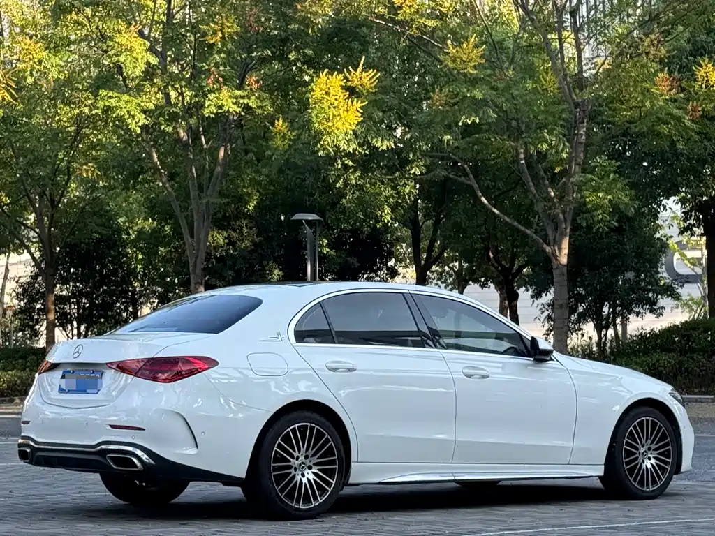 Mercedes-Benz C-Class — миниатюра 5