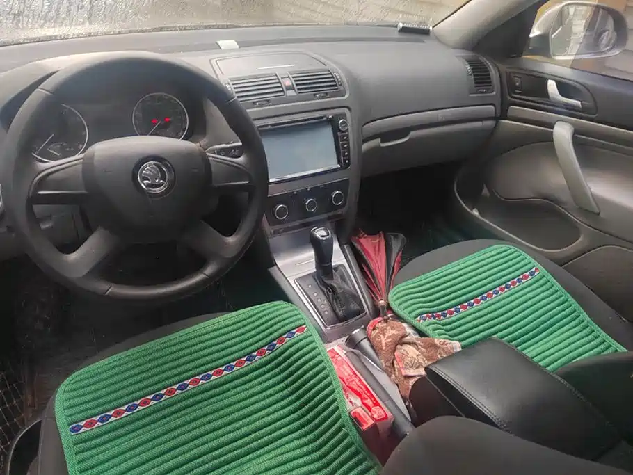 Skoda Octavia — миниатюра 12