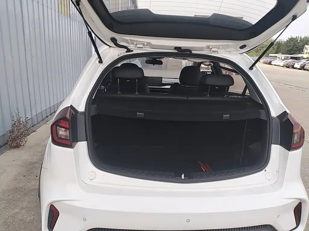 Geely Vision X3 — миниатюра 19