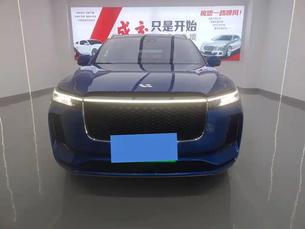 Li Auto Li ONE — миниатюра 2