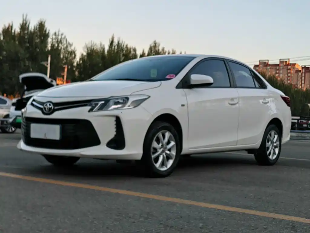 Toyota Vios — миниатюра 8