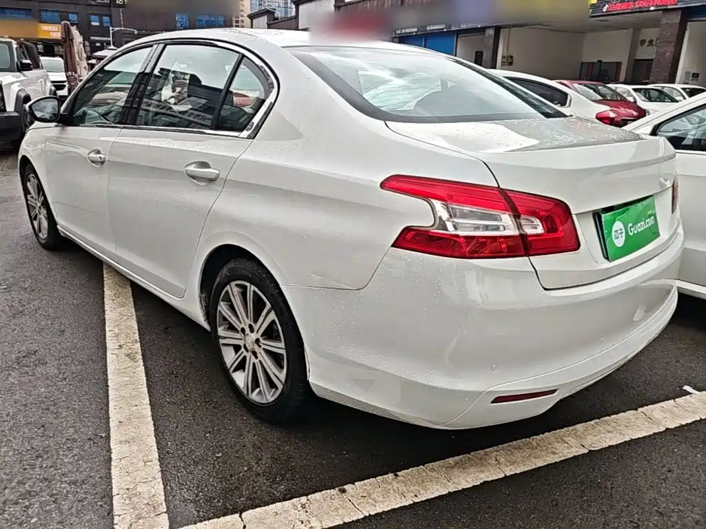 Peugeot 408 — миниатюра 5