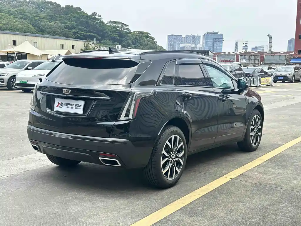 Cadillac XT5 2022 2.0T Luxury