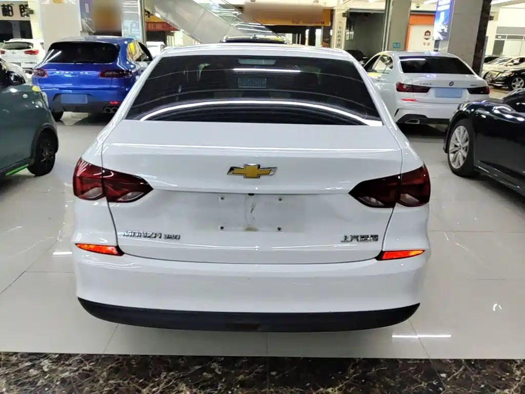 Chevrolet Monza — миниатюра 6