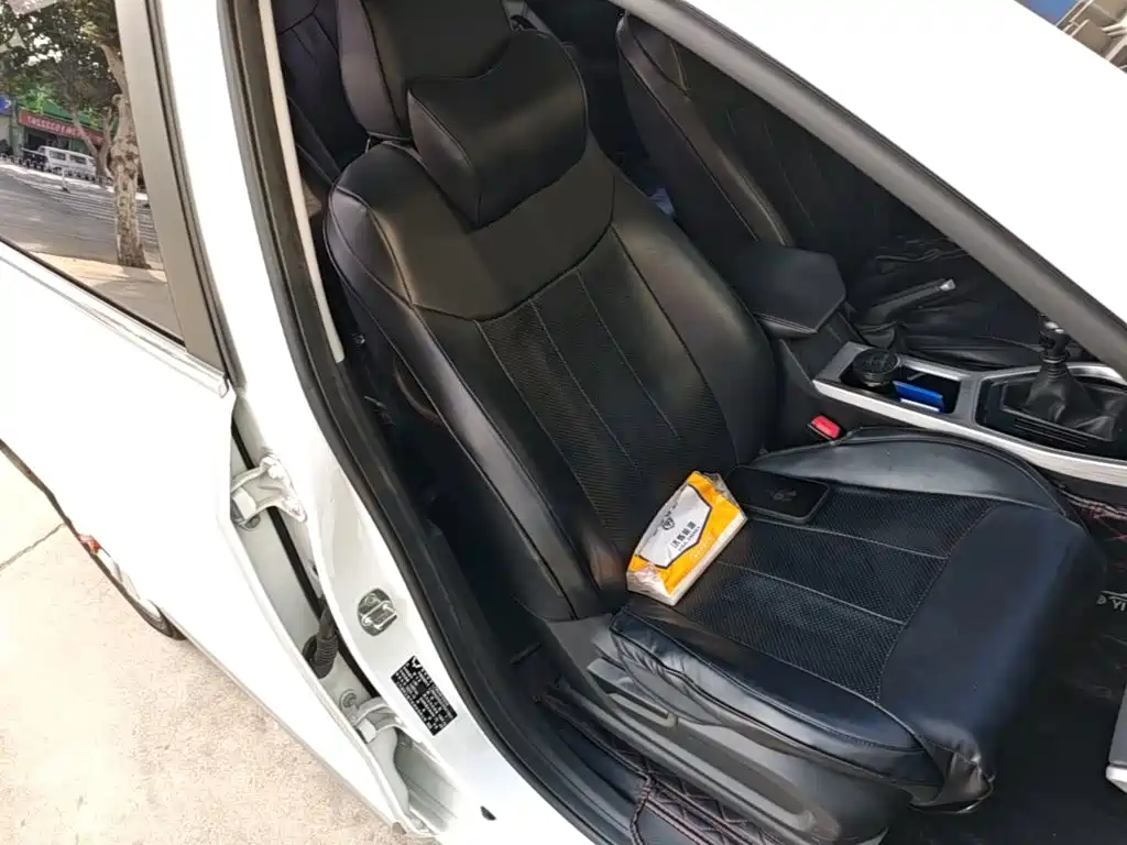 Wuling Jiachen — миниатюра 25