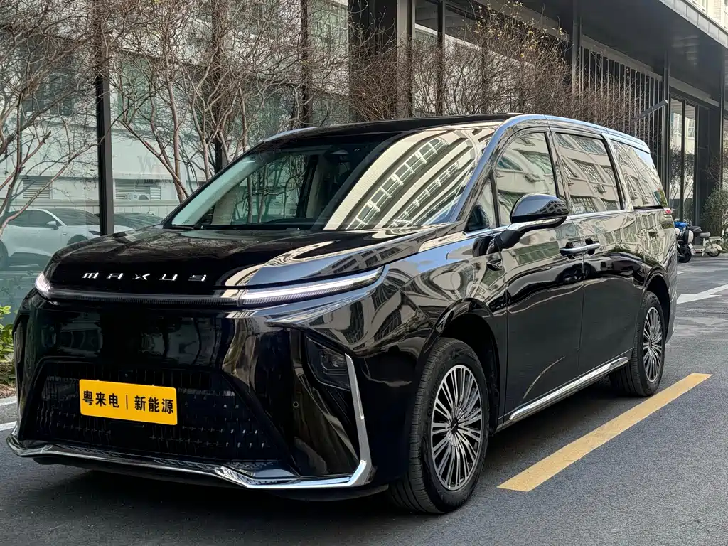 SAIC MAXUS EVERYONE 9