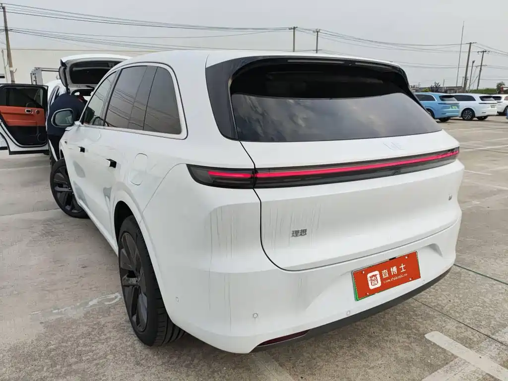 Li Auto IDEAL L6