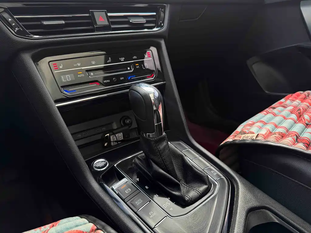Volkswagen Tharu — миниатюра 13