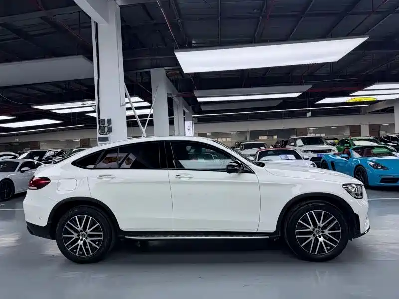 MERCEDES-BENZ GLC COUPE