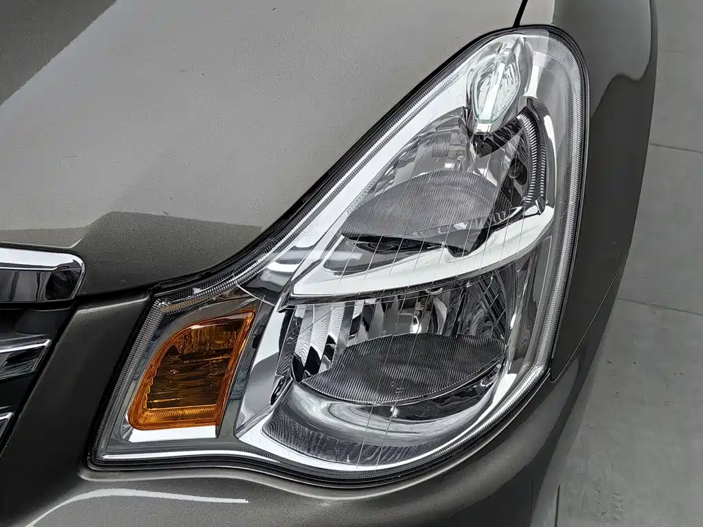 Nissan Sylphy — миниатюра 7