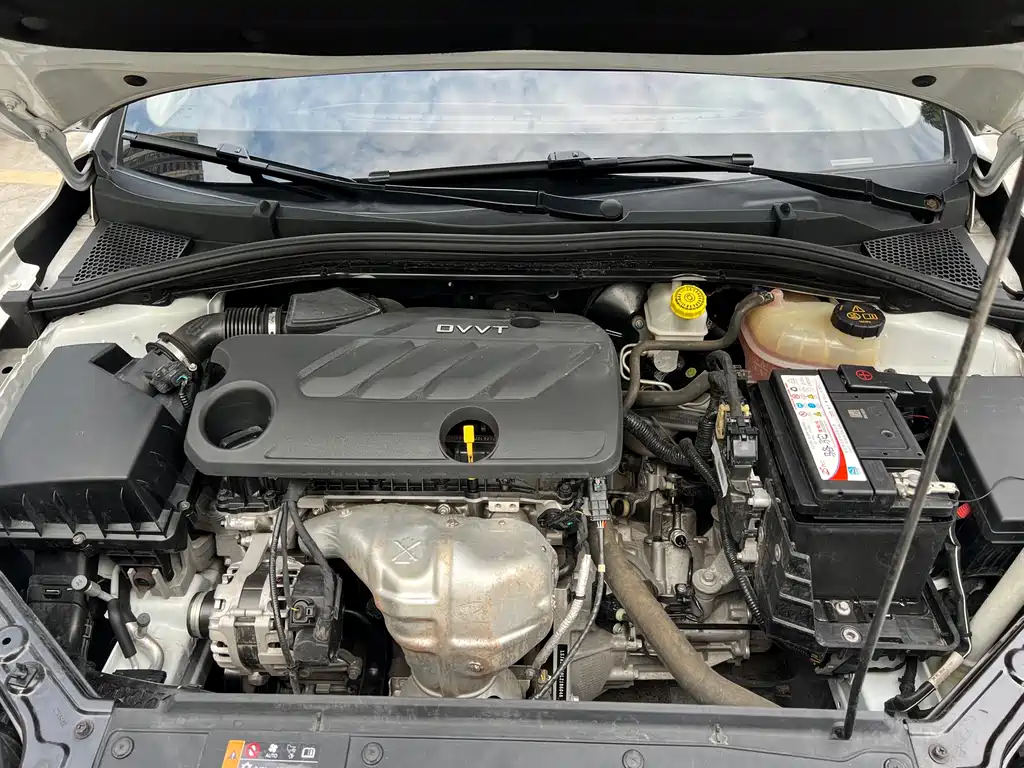 Roewe i5 2020 1.5L MT 4G Flagship