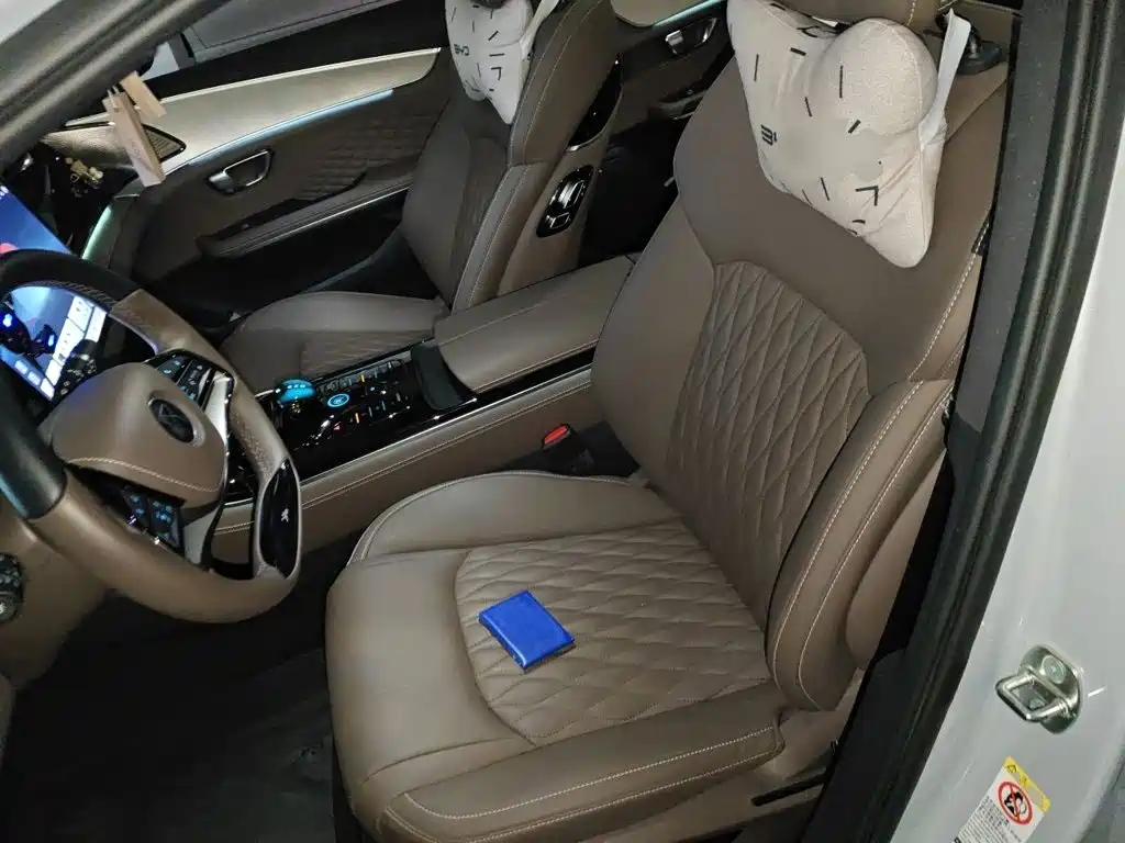 BYD Han — миниатюра 11