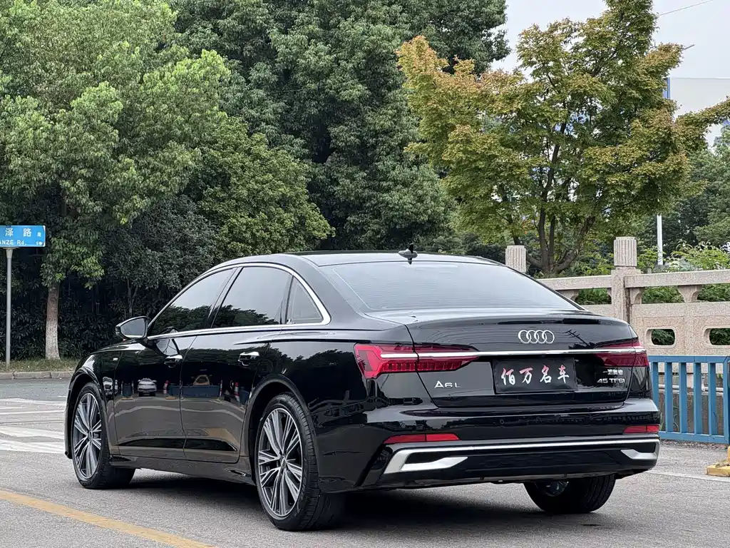 Audi A6L — миниатюра 4