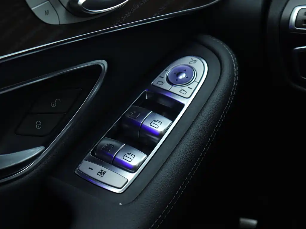 Mercedes-Benz GLC — миниатюра 20
