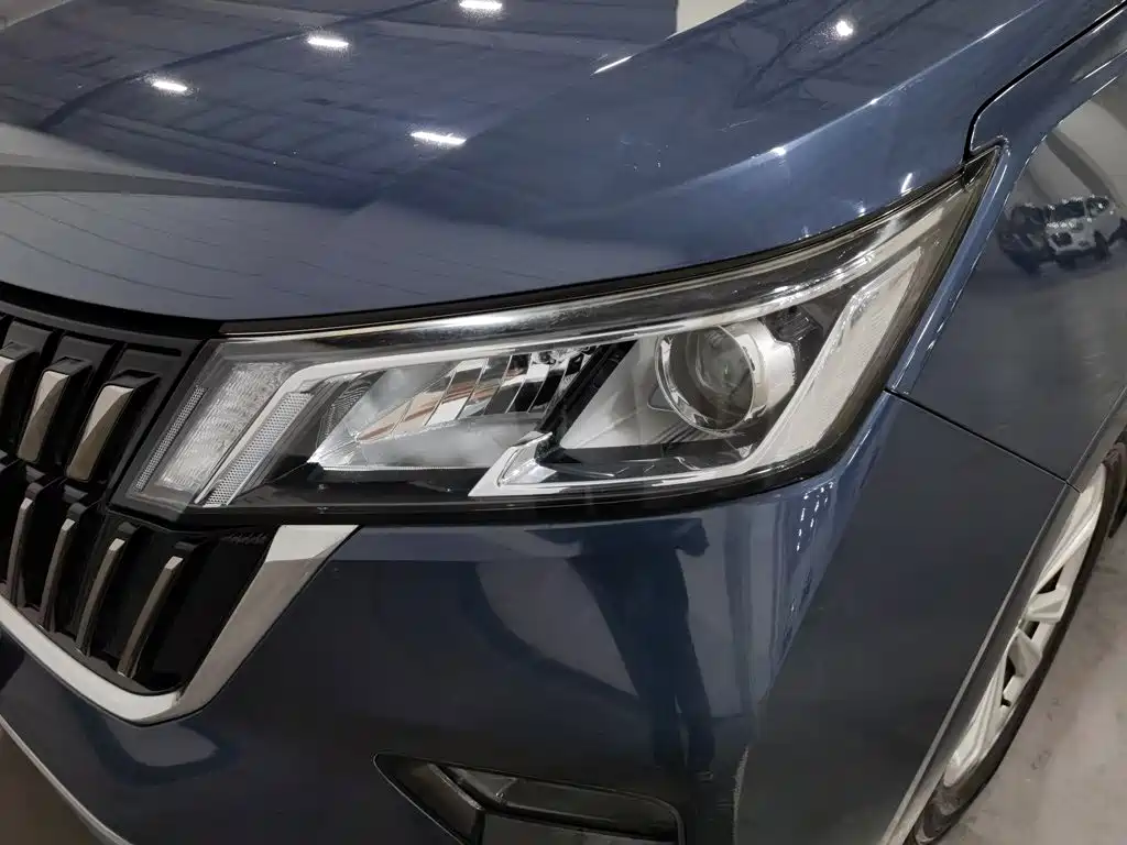 Wuling Jiachen — миниатюра 7