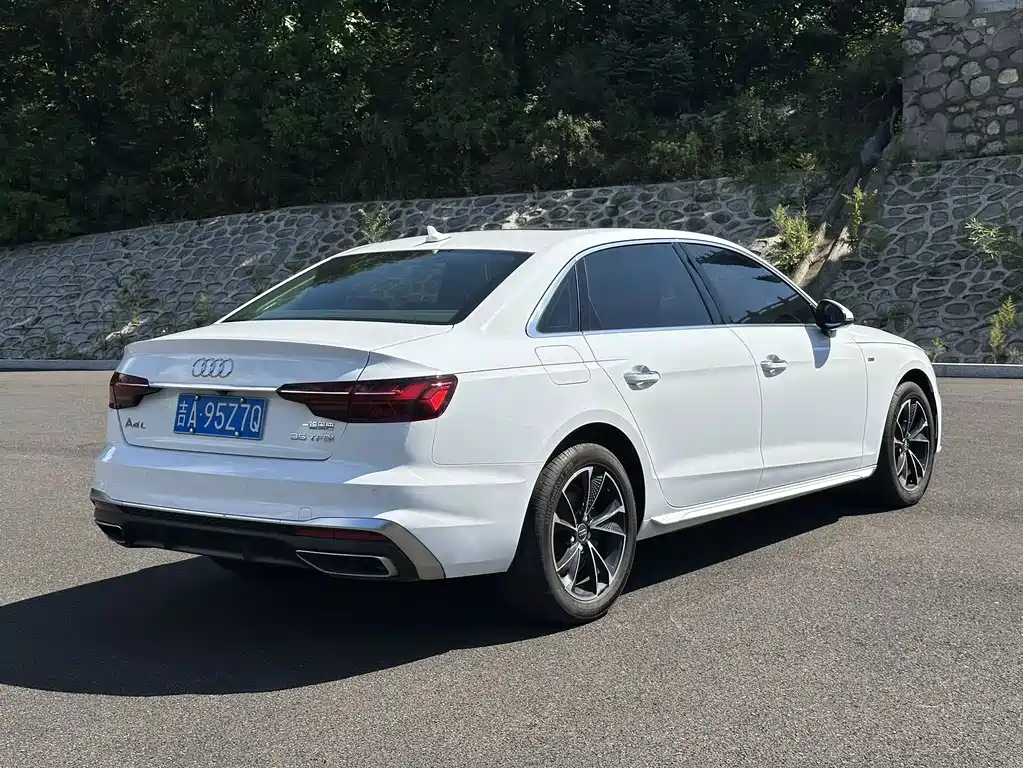 Audi A4L — миниатюра 6